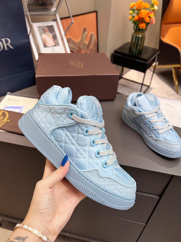 DIOR