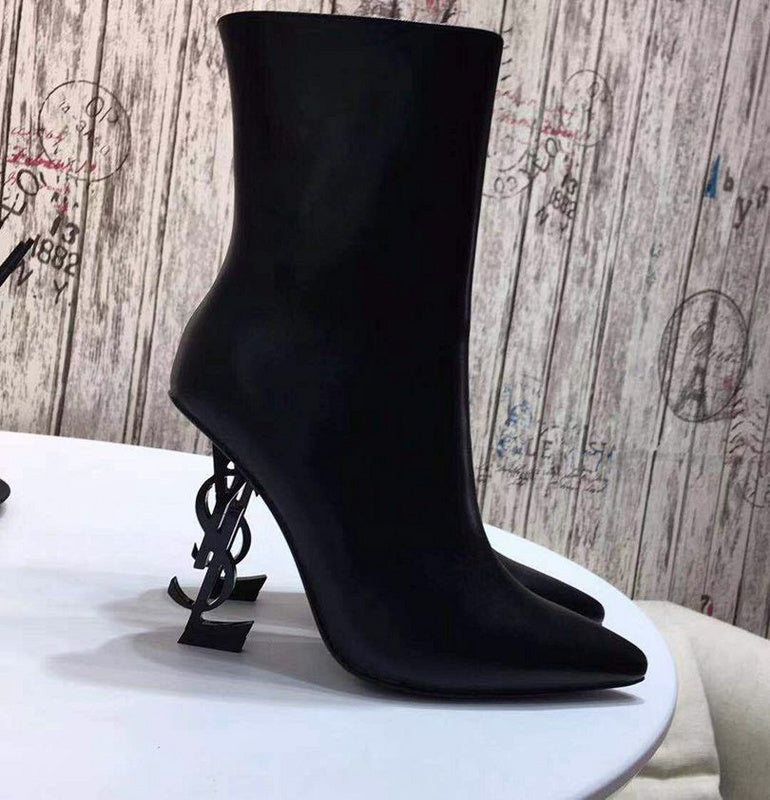 YSL PUMPS