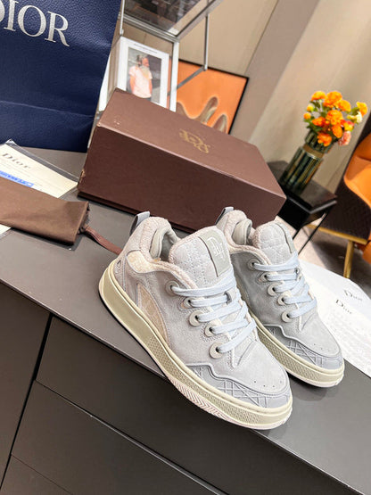 DIOR