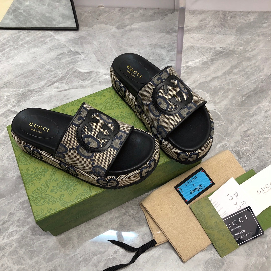SANDALI GUCCI